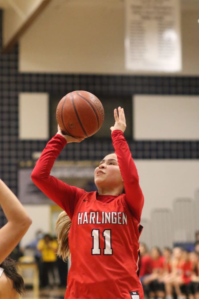 harlingen-laredo-alexander-girls-basketball-playoffs00020